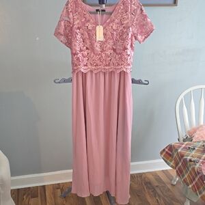 Elegant Pink Lace Overlay Dress